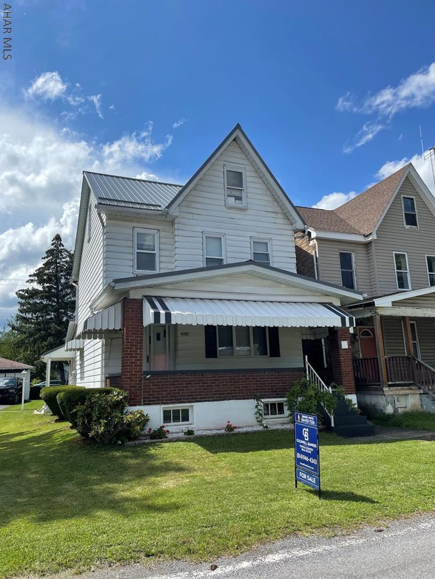 Super adorable 2.5 story home on Cortland Avenue. 3 bedroom with a finished attic that could be used as a 4th. Recently remodel kitchen and bathroom. Spacious living room. Newer metal roof. Large yard with 2 car garage.
