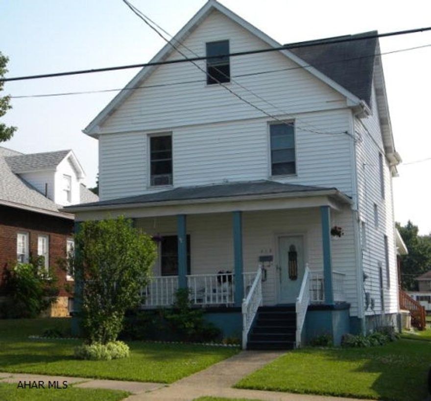 This lovely home boasts large bedrooms and newly remodeled upstairs bath, The kitchen is newly remodeled. Spacious LR. & FR., w/high ceilings. The covered front porch and back deck are perfect for summer evenings. The 1 car detached garage is next to a cement basketball court. new windows and blown in insulation, ceiling fans in every room. Driveway runs thru the length of the property, Making this a must see !
