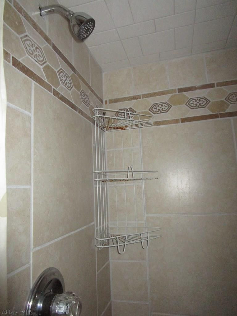 Glendale Yearound - Residential