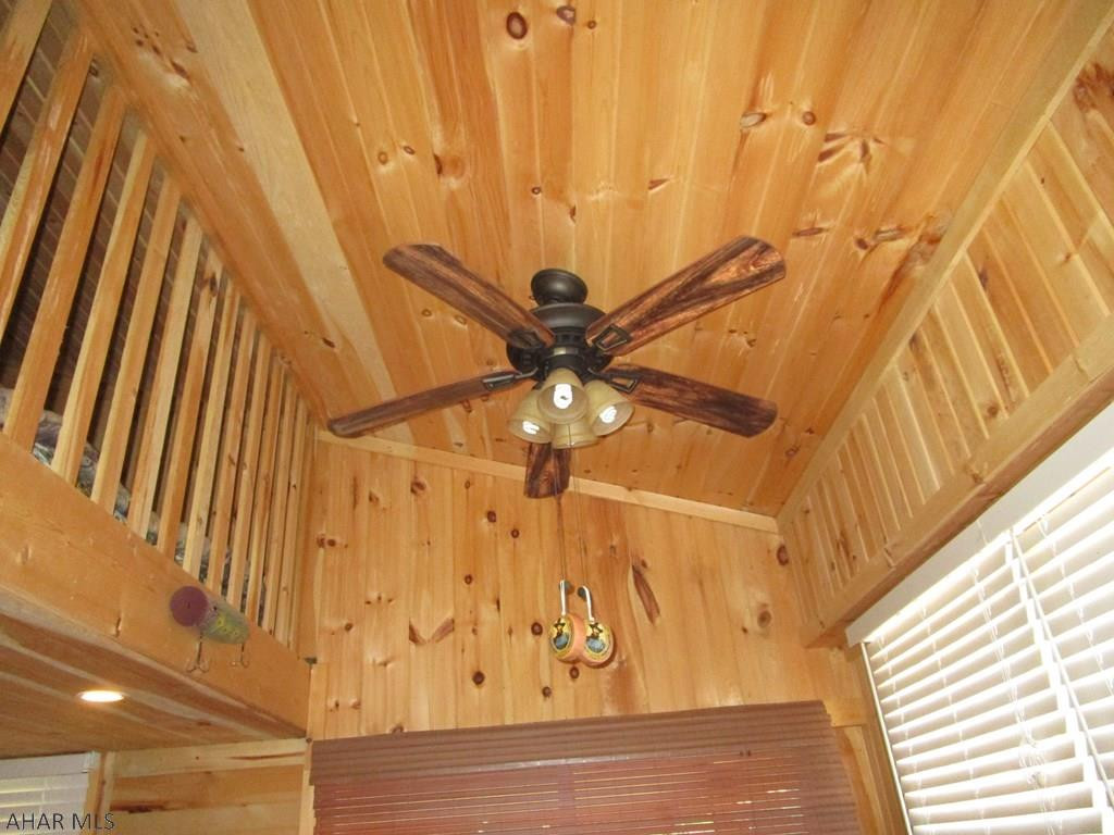 Glendale Yearound - Residential