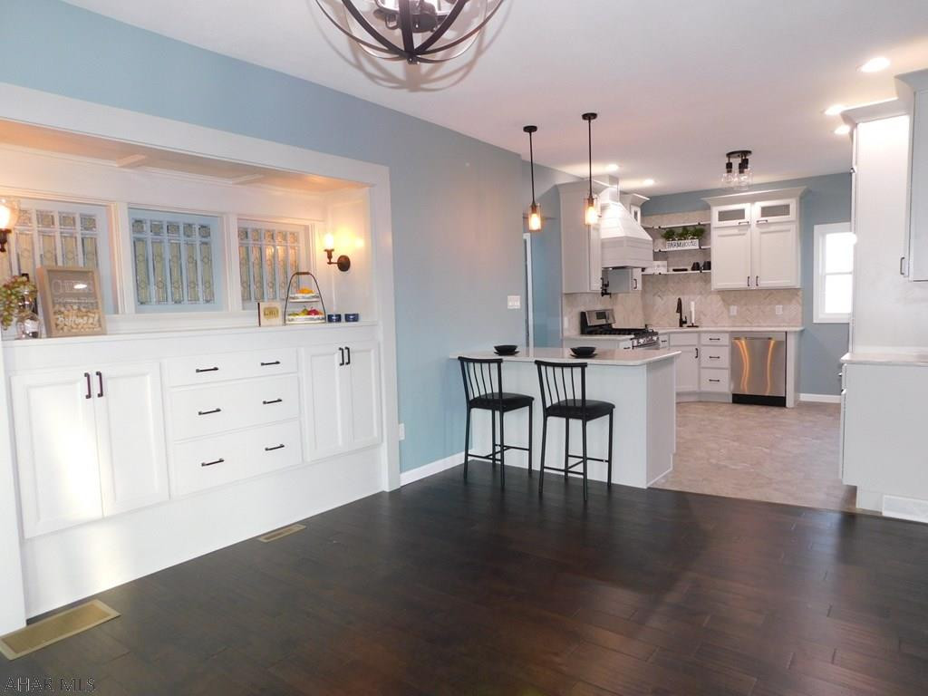 Llyswen - Residential