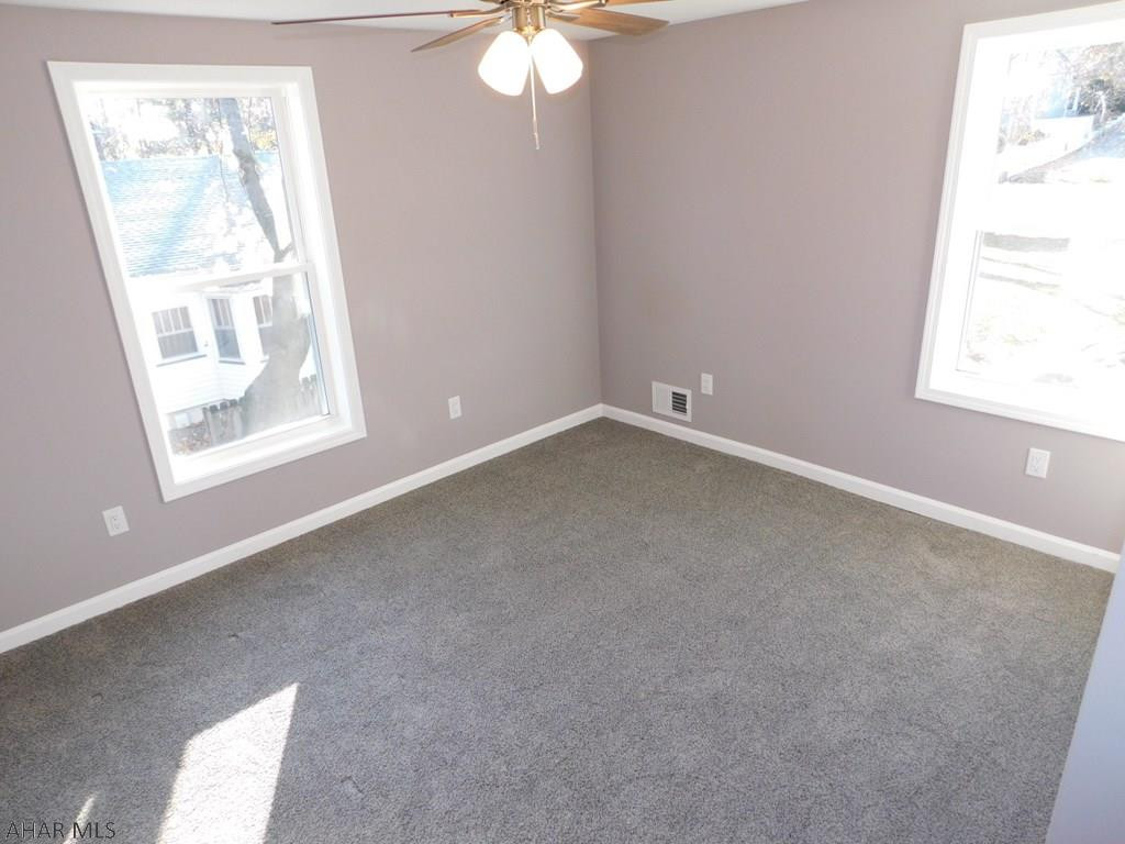 Llyswen - Residential