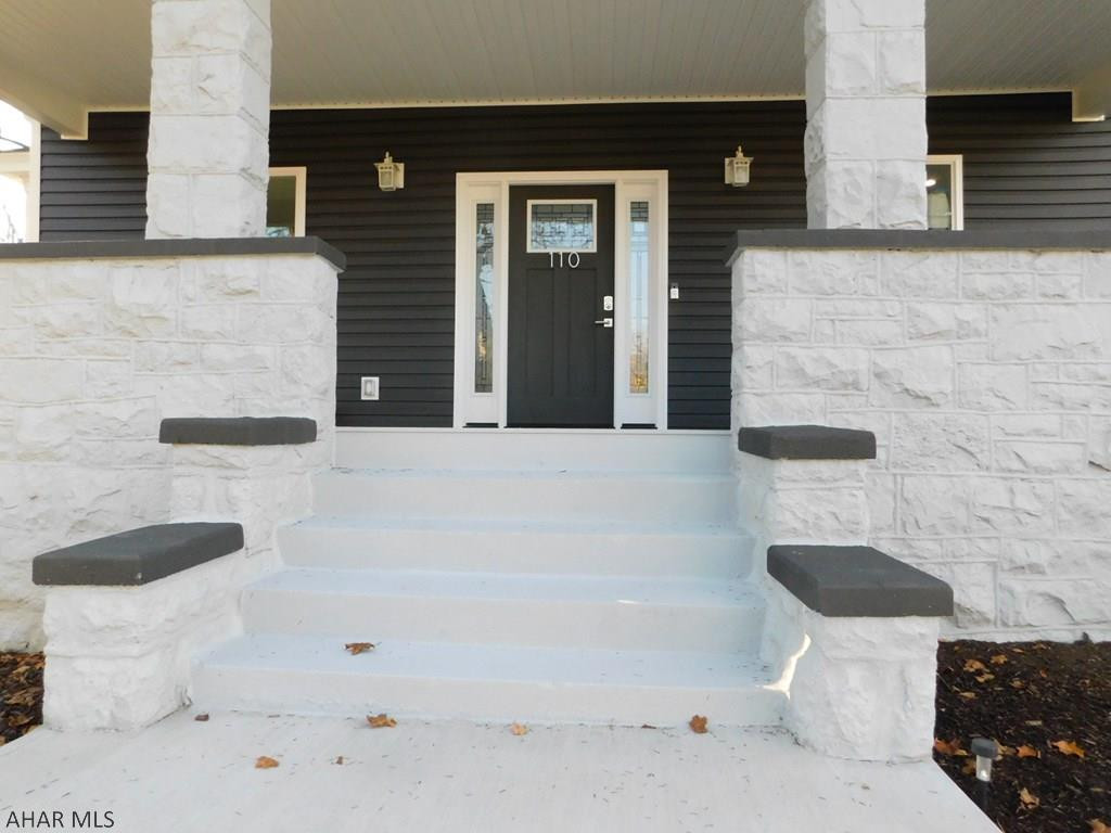 Llyswen - Residential