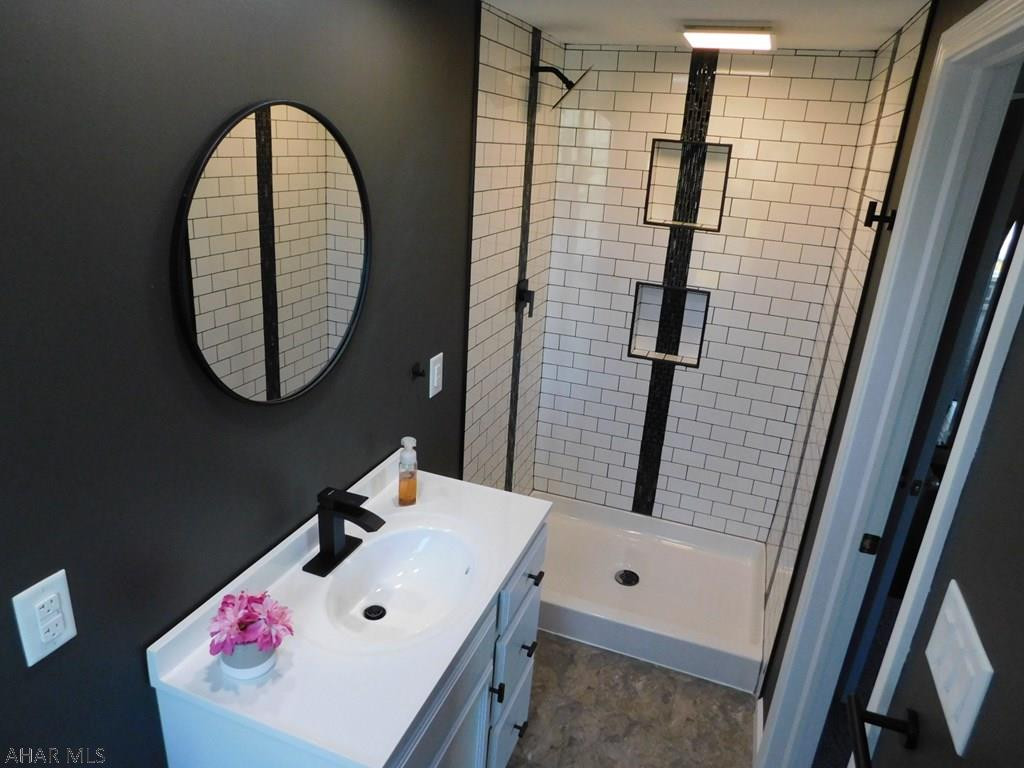 Llyswen - Residential