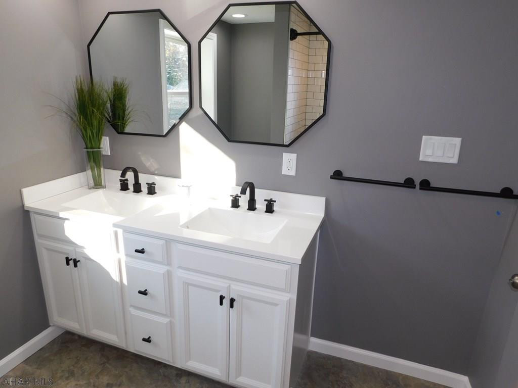 Llyswen - Residential