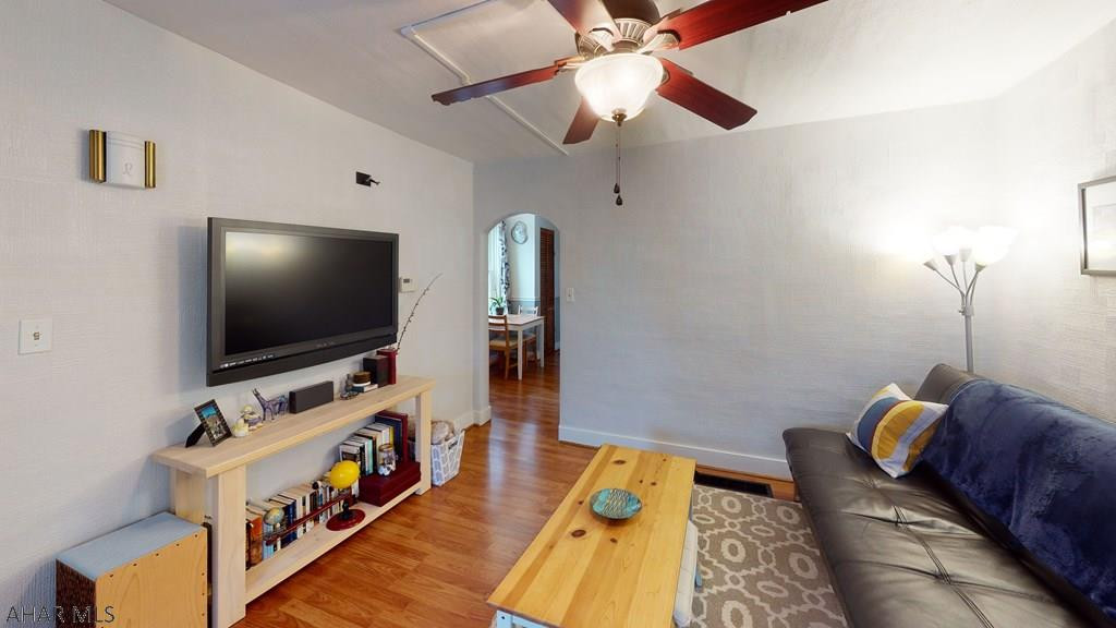 Juniata - Residential