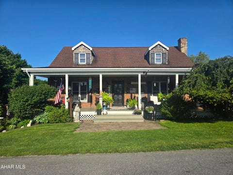 Photo for 905 Donoughe Street