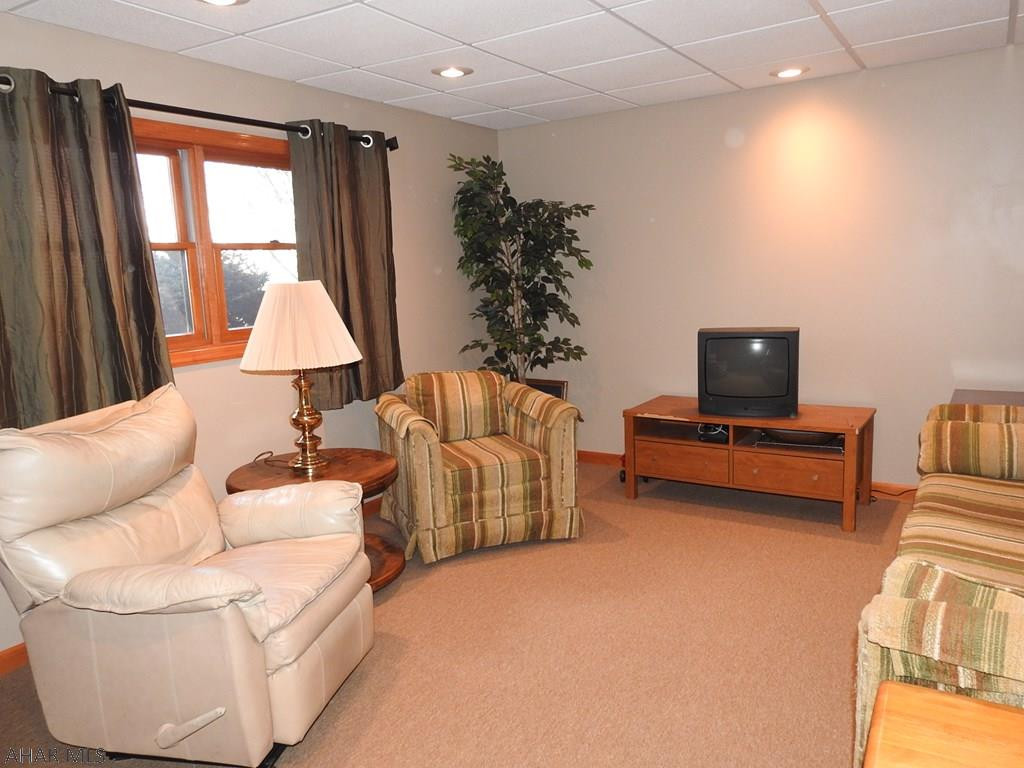 Reservoir Acres - Residential