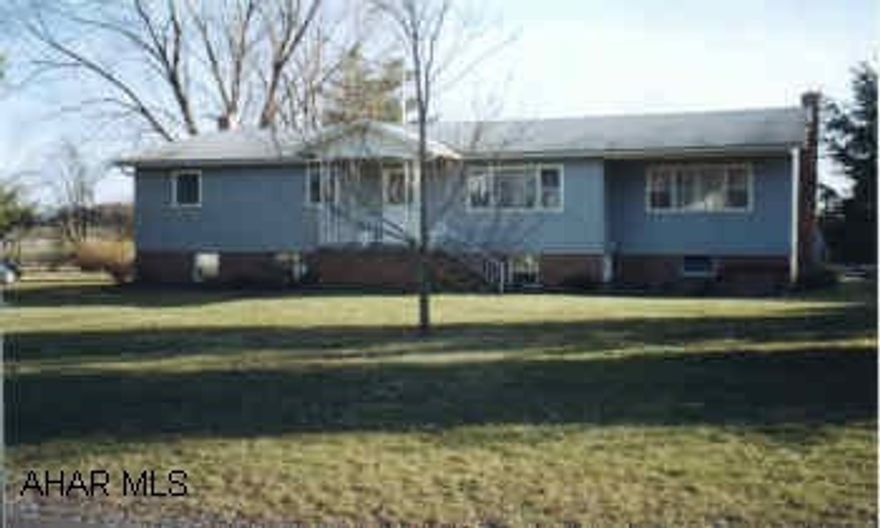 Good size ranch house approximately 1,488 SF with 3 bedrooms, 2 full baths, gas hot water heat on .743+/- Acres. 100 year flood zone. House was moved and set on full foundation approximately 15-20 years ago.