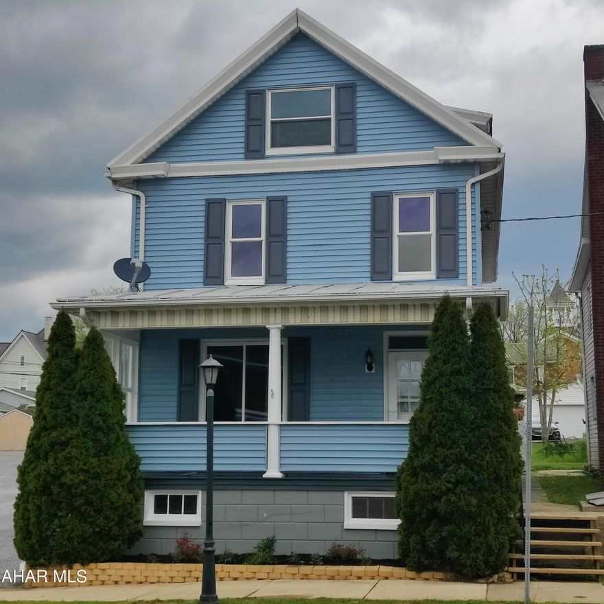 Spacious Remodeled Home in Martinsburg with a New Kitchen (All New Appliances), Fresh Paint, Hardwood Floors, and New Carpet. 3 BR, 1.5 Baths, Back Yard Workshop, Two Parking Spaces off the Alley, Large Front Porch, and Fenced Yard. 

You will love being close to all that Martinsburg has to offer. This home is waiting for you to move in and start making memories.