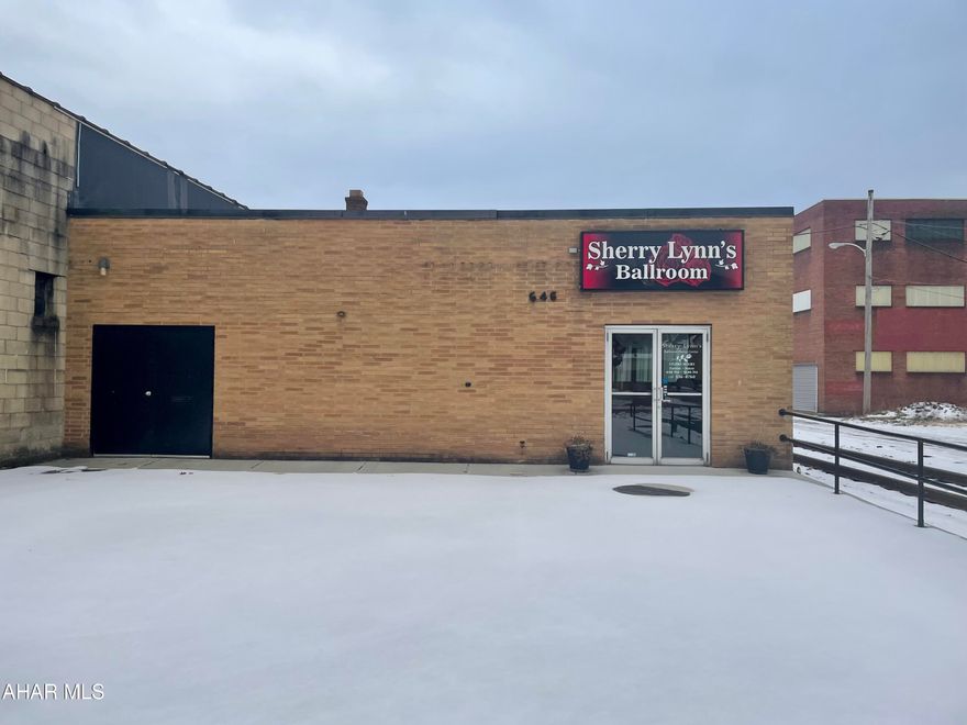 Commercial building for sale or lease in Downtown Johnstown. With over 2,500 square feet to offer, this building is the perfect new space for your business. As a former dance studio, the amount of open space it has is plentiful.The abundance of amenities that are included such as the dining sets and appliances make this space well equipped for your business to move in immediately. A new dance studio, event venue, there are so many possibilities for this space. The seller is also open to rent-to-own offers. Call, text, or email today to schedule a showing!