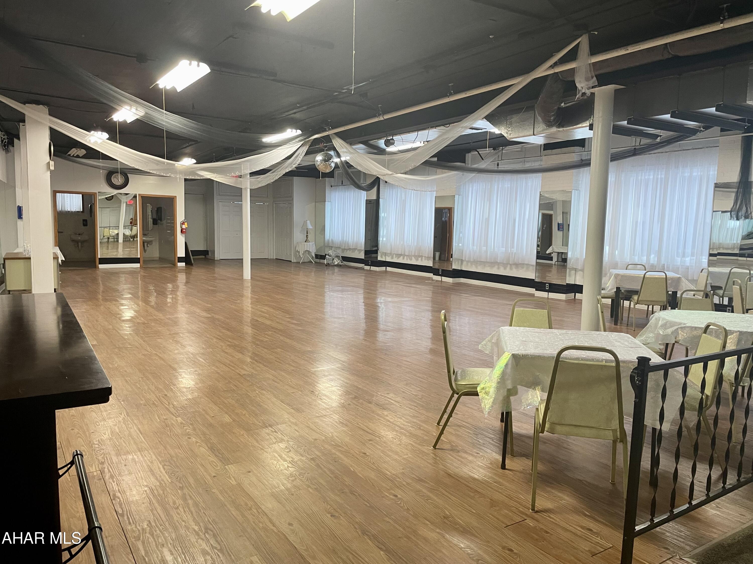 None - Commercial Lease