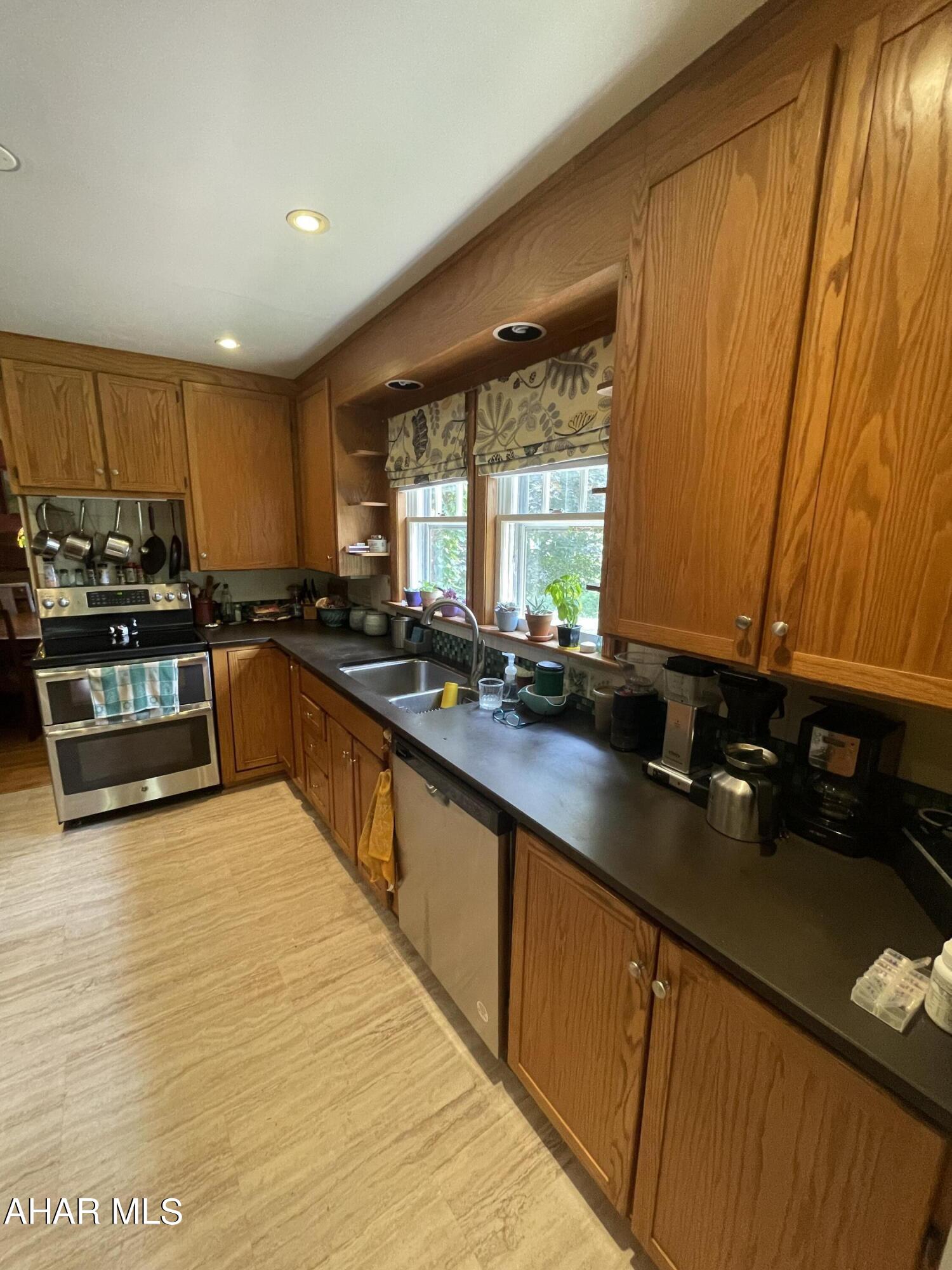 Sinking Valley - Residential