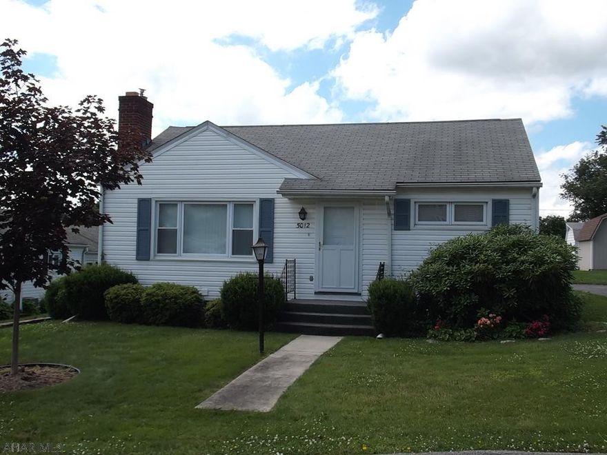 Move in ready Rancher, family room in basement, 2- 3/4 baths