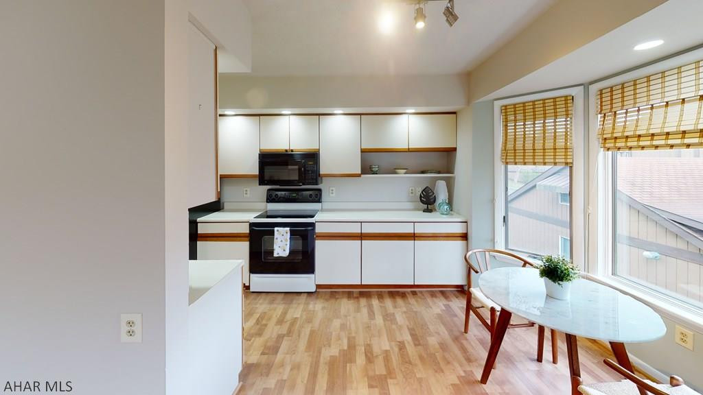 Penn Terrace - Residential