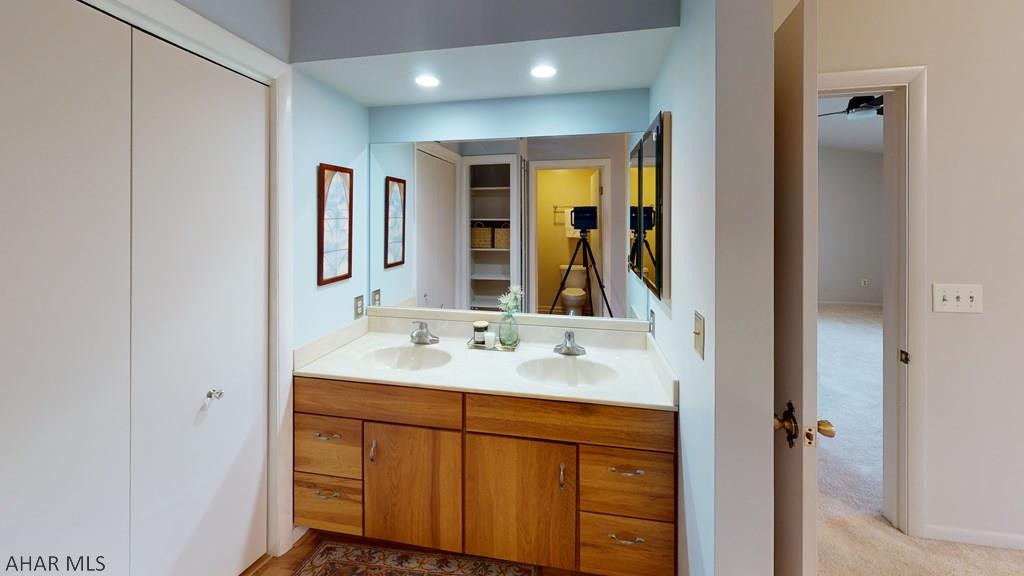 Penn Terrace - Residential