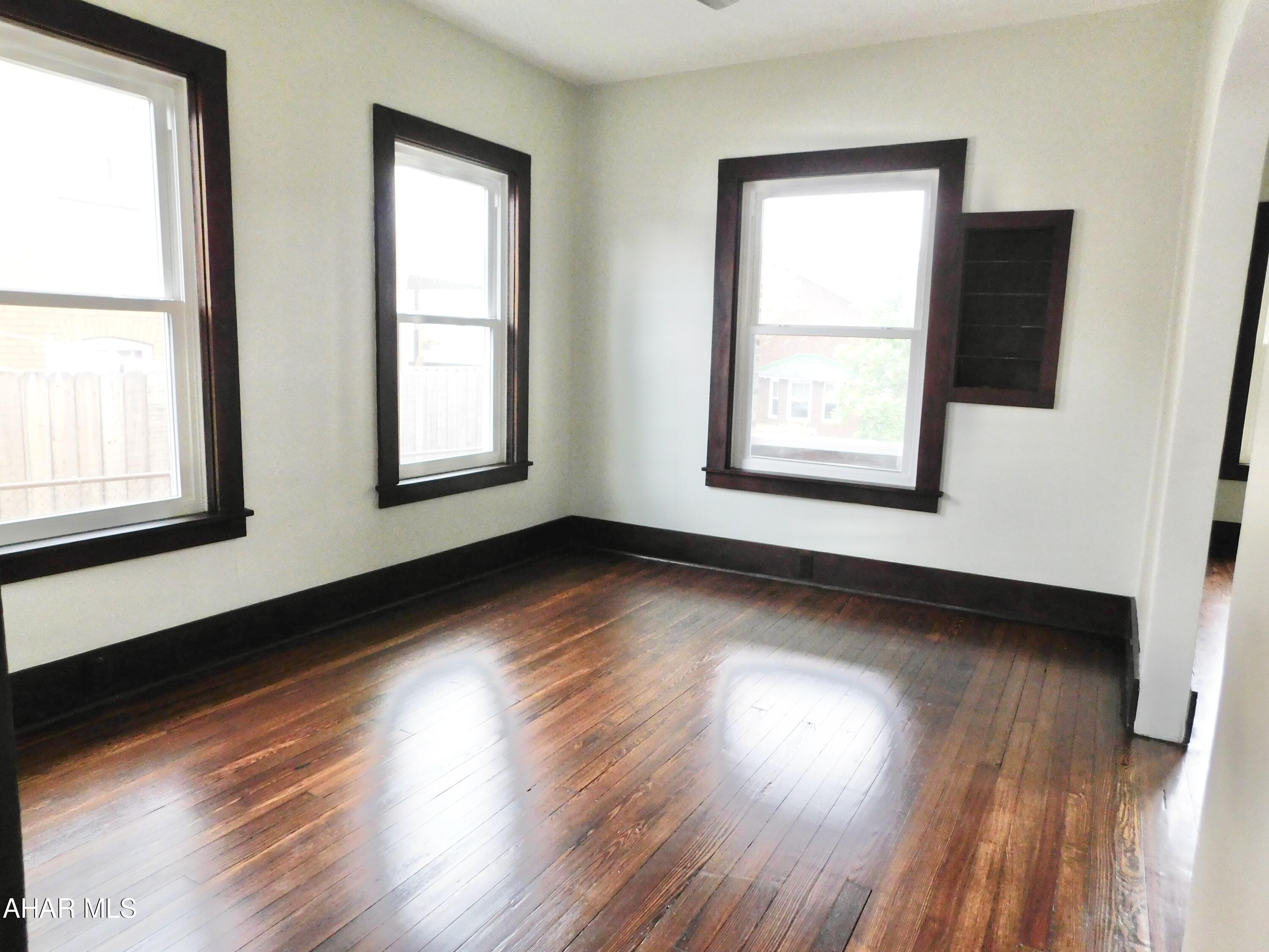 Calvert Hills - Residential