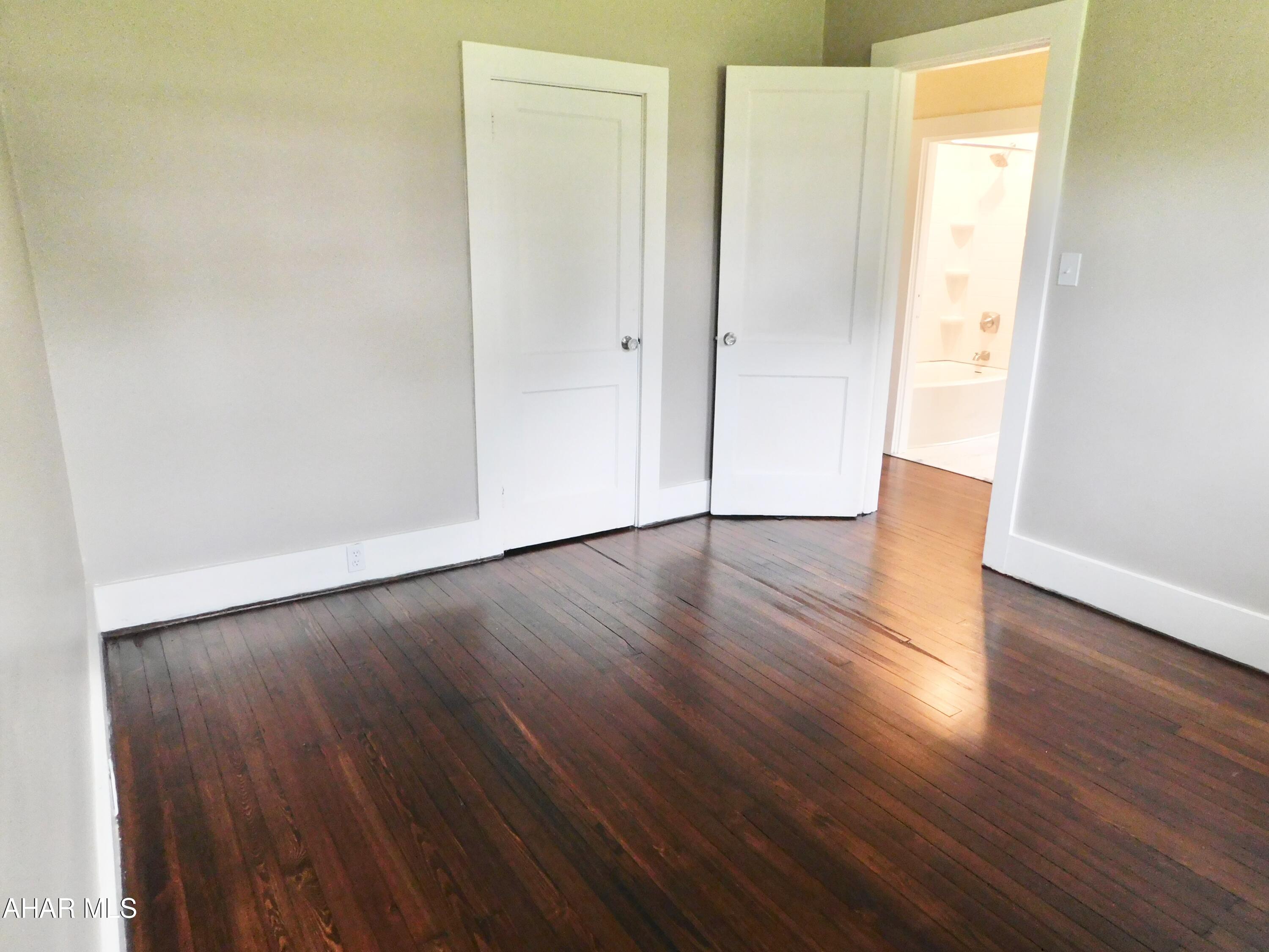 Calvert Hills - Residential