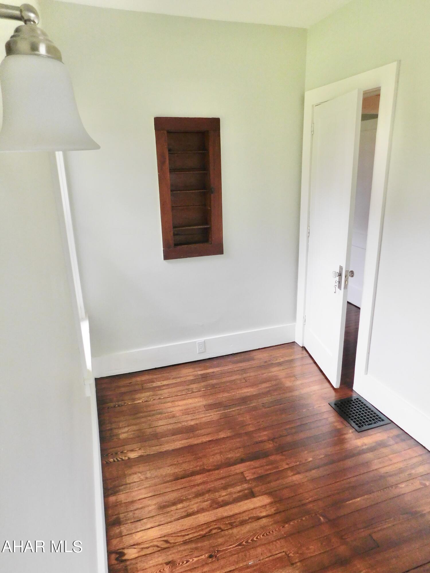 Calvert Hills - Residential