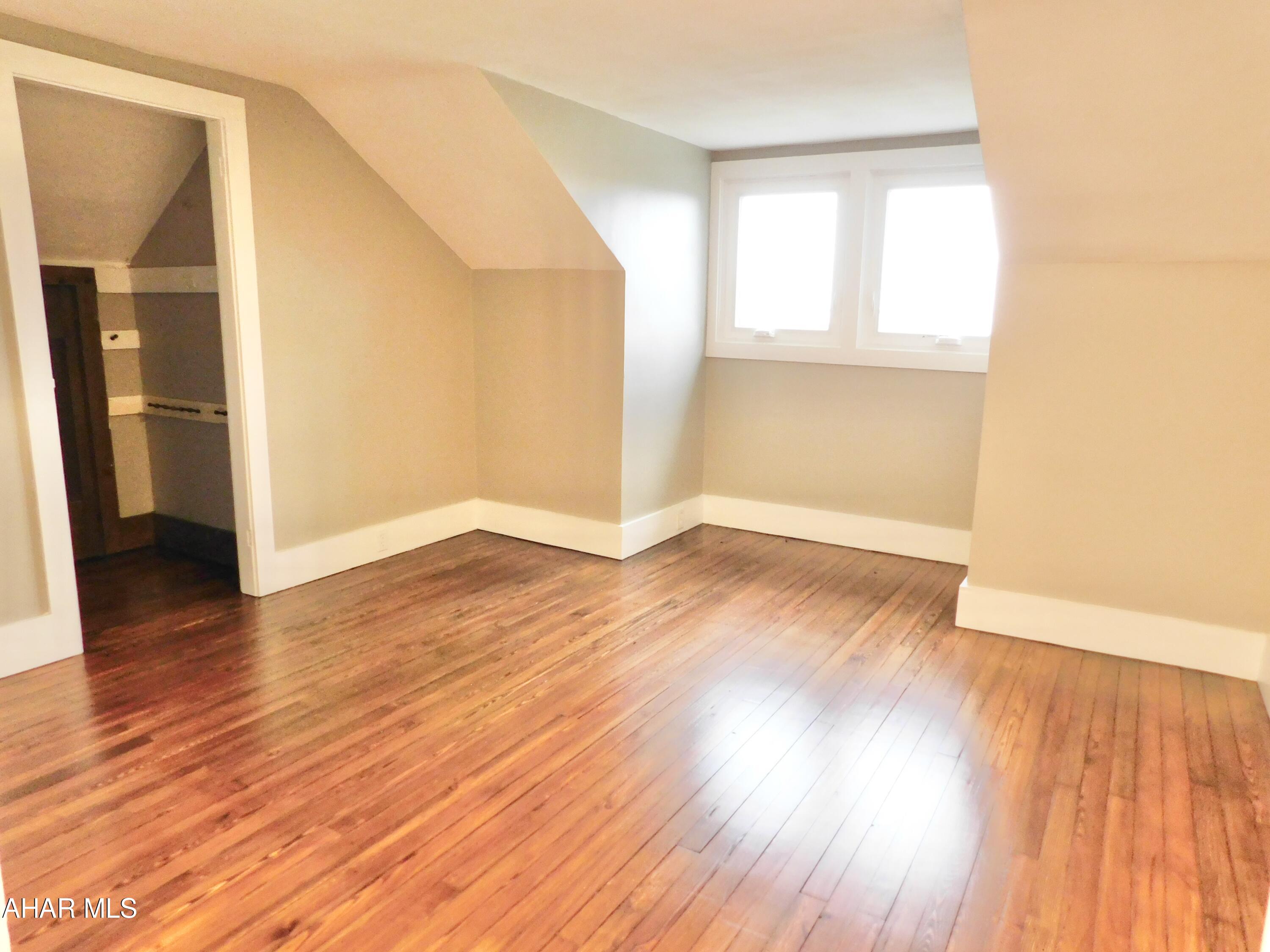 Calvert Hills - Residential