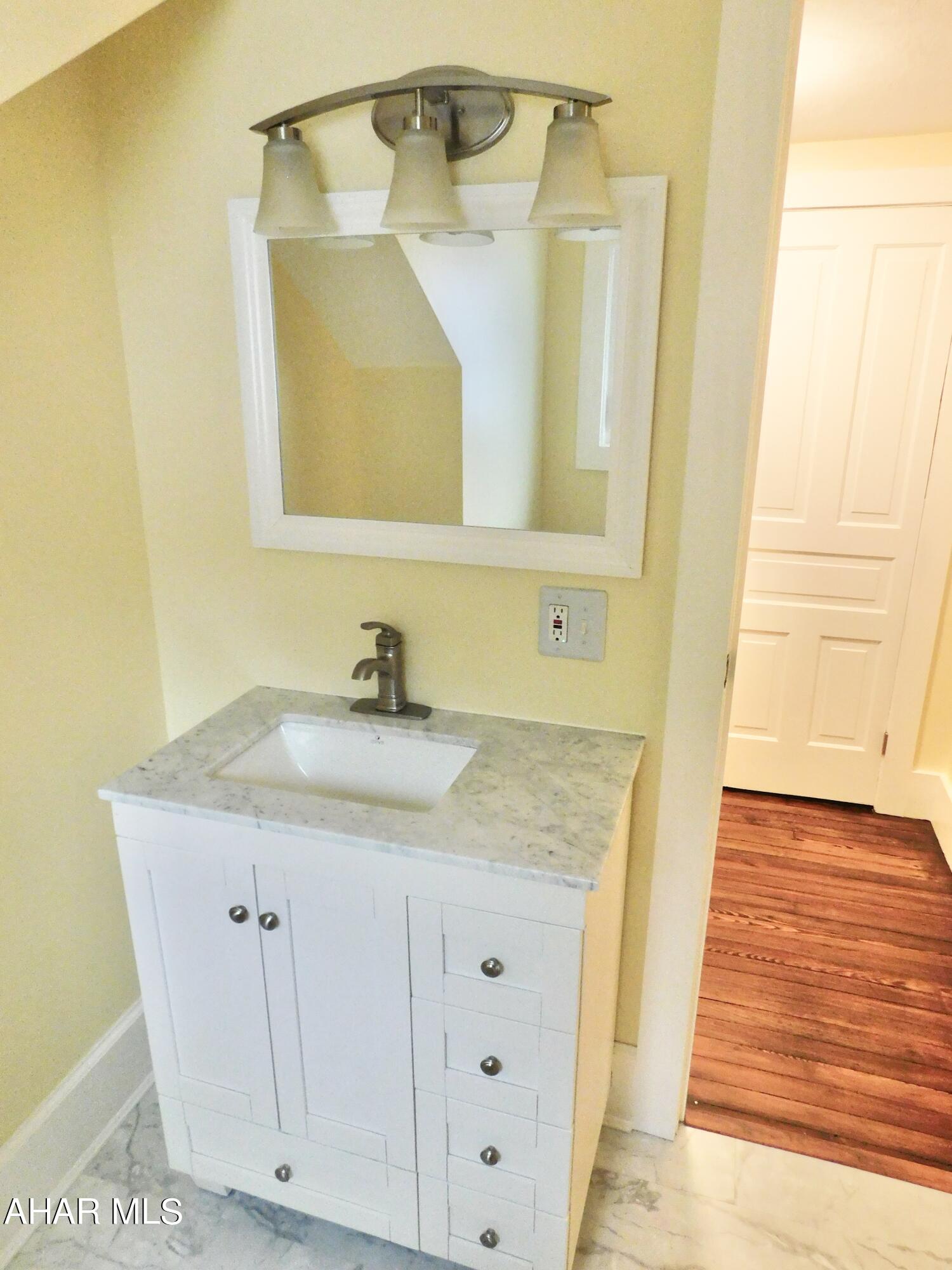 Calvert Hills - Residential