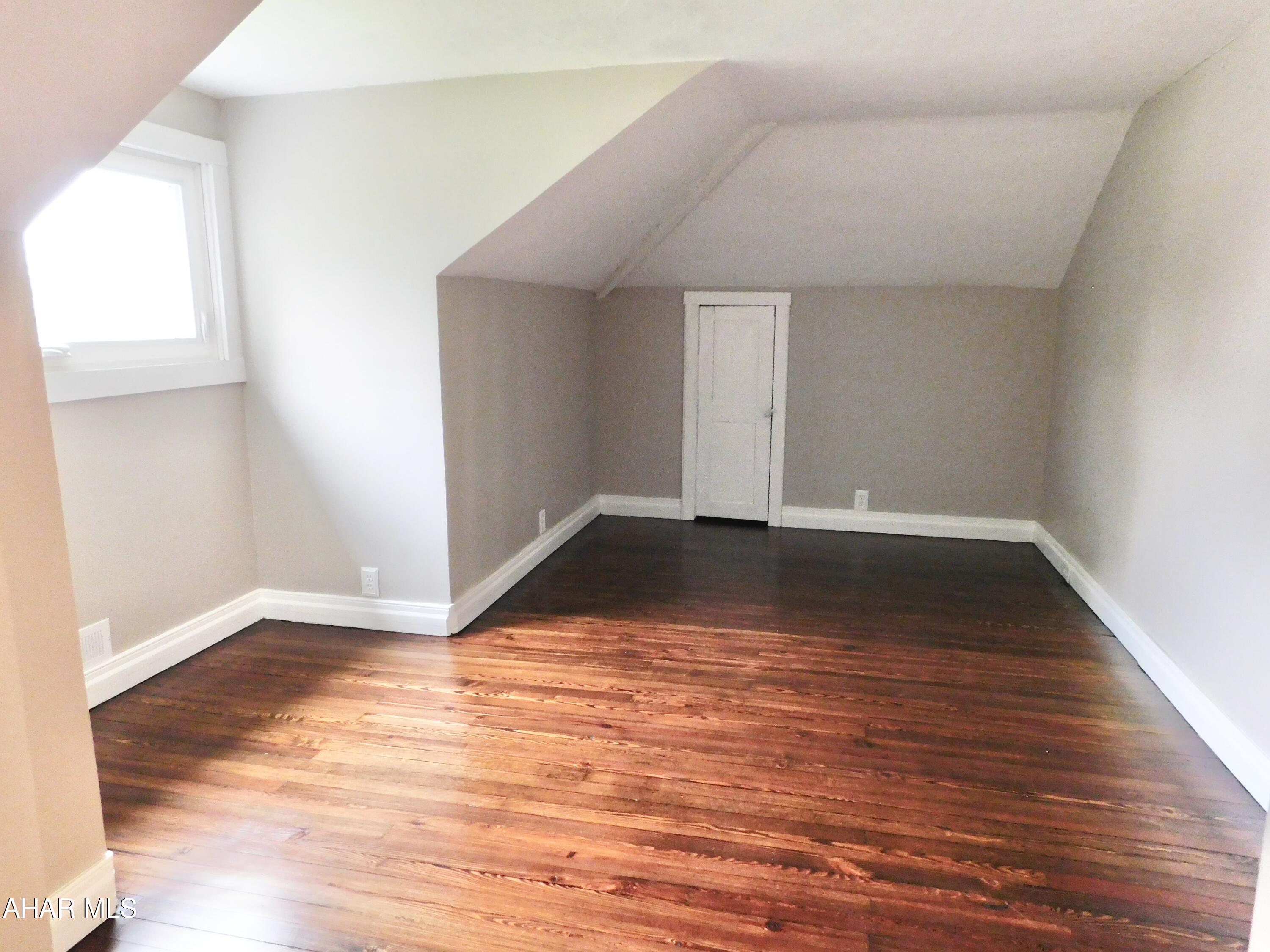 Calvert Hills - Residential