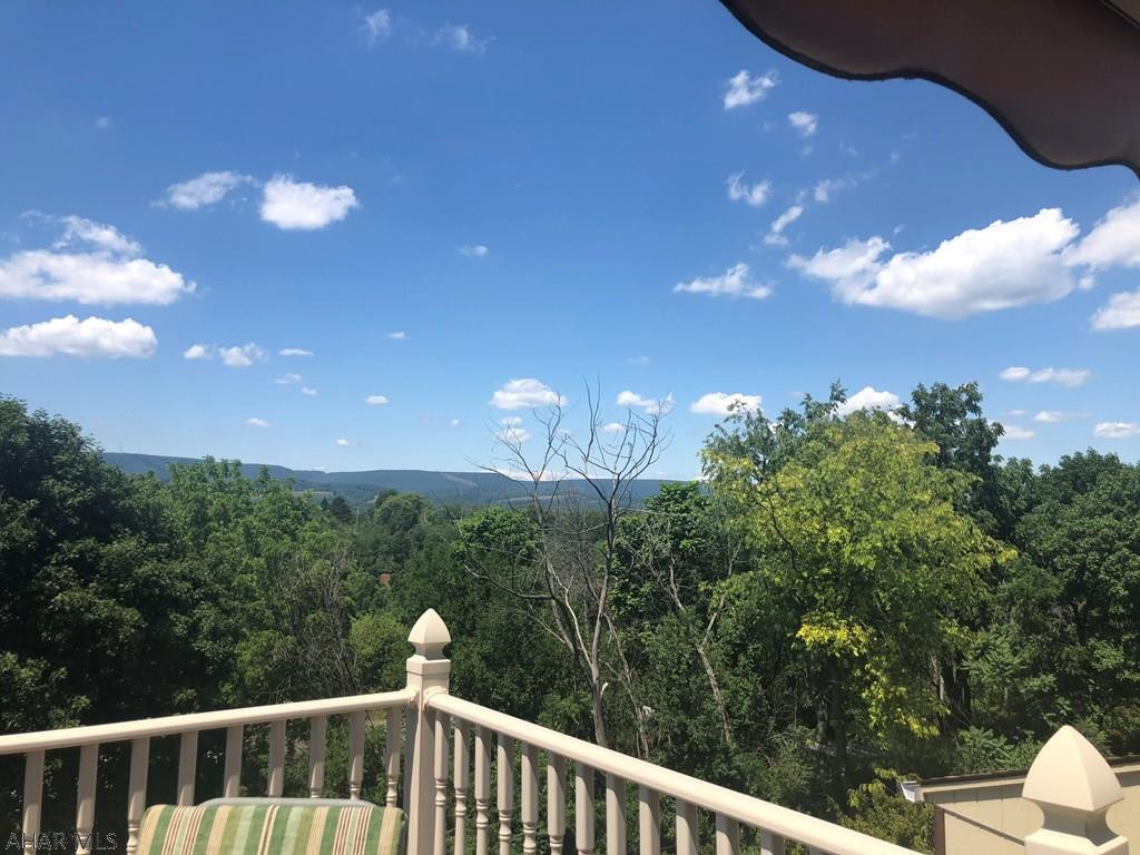 East End - Residential