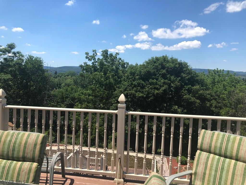 East End - Residential