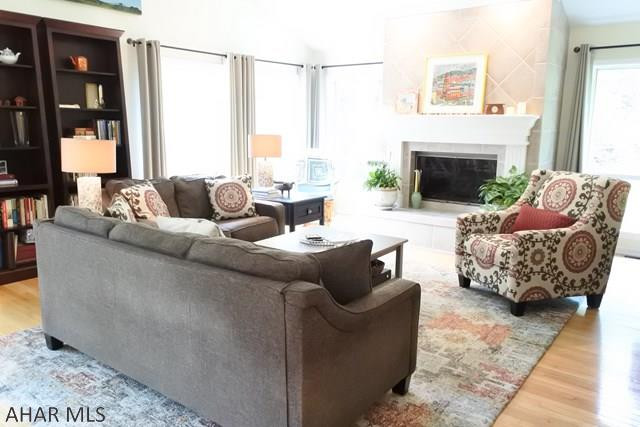 Las Villas - Residential