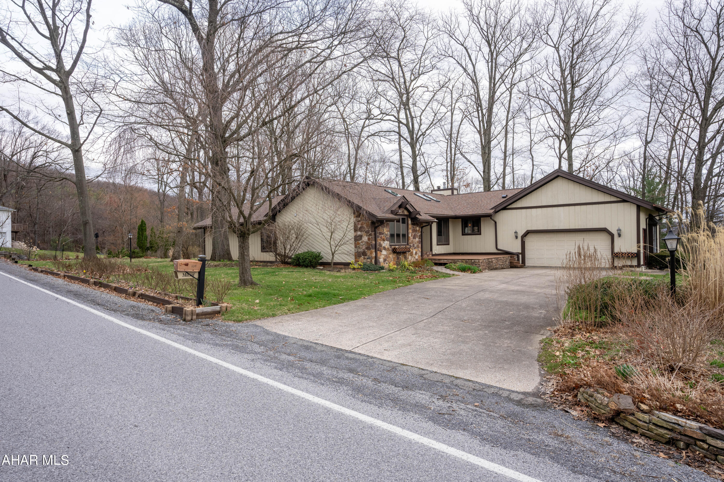 Stonehedge - Residential