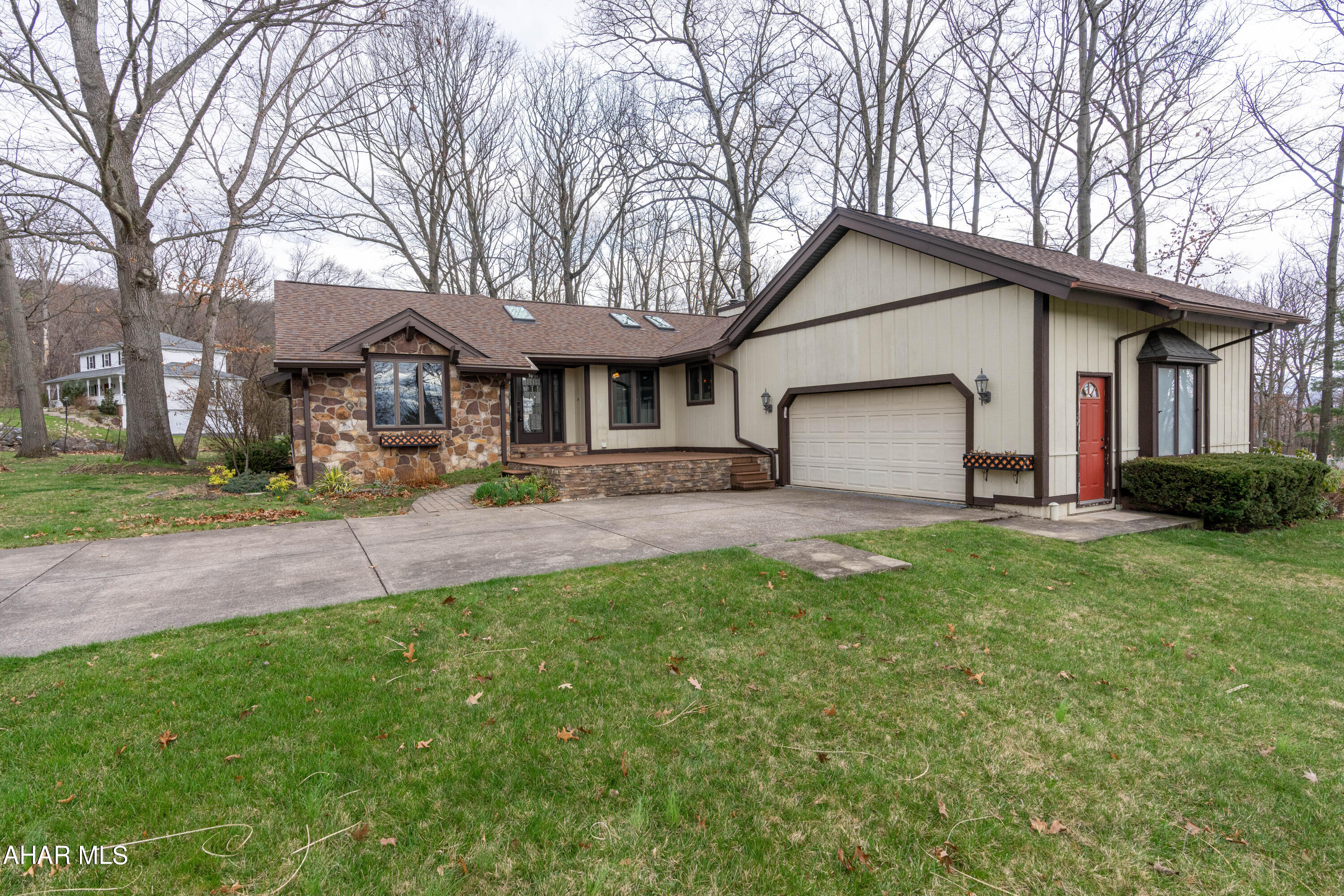 Stonehedge - Residential