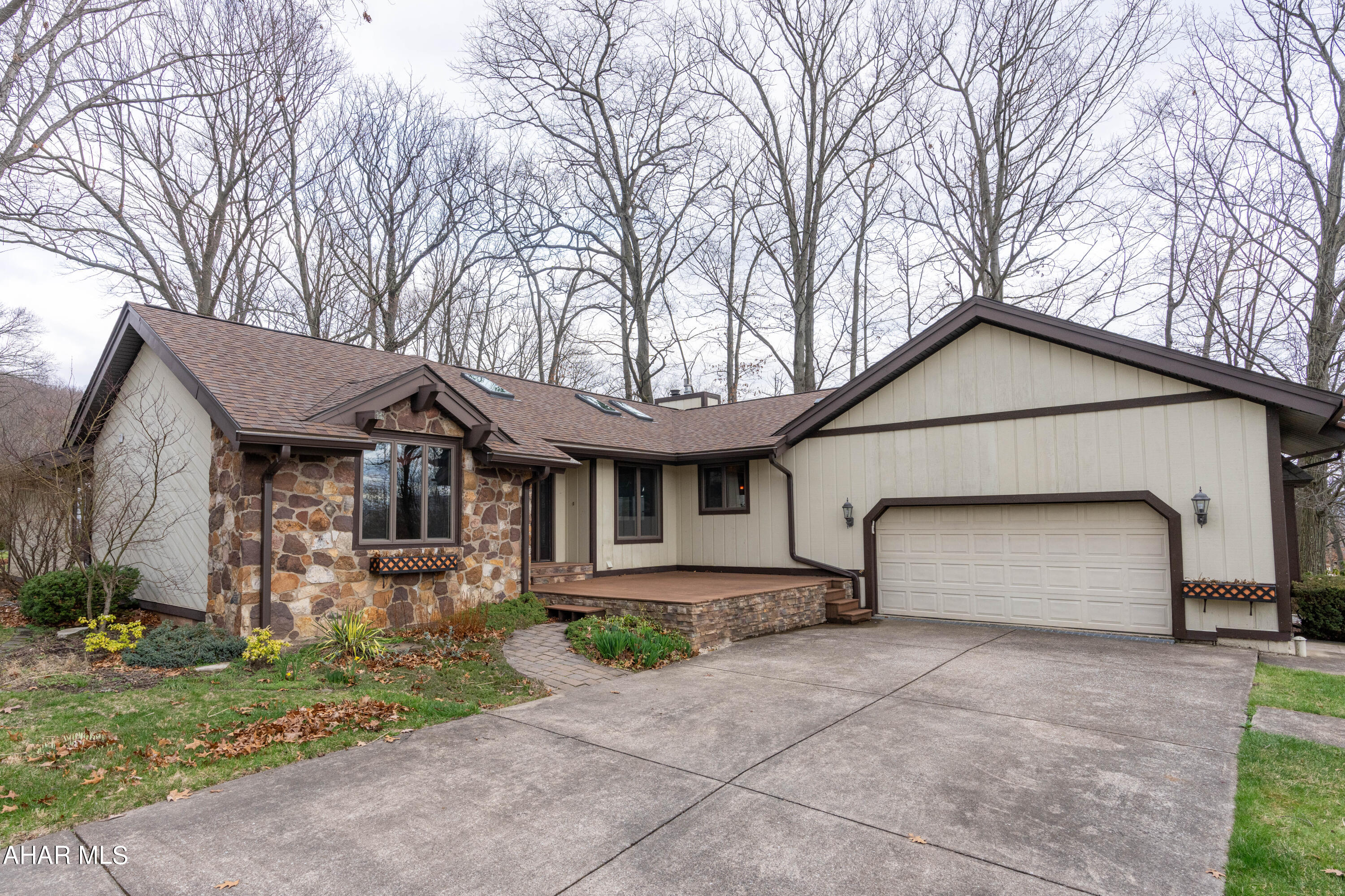 Stonehedge - Residential