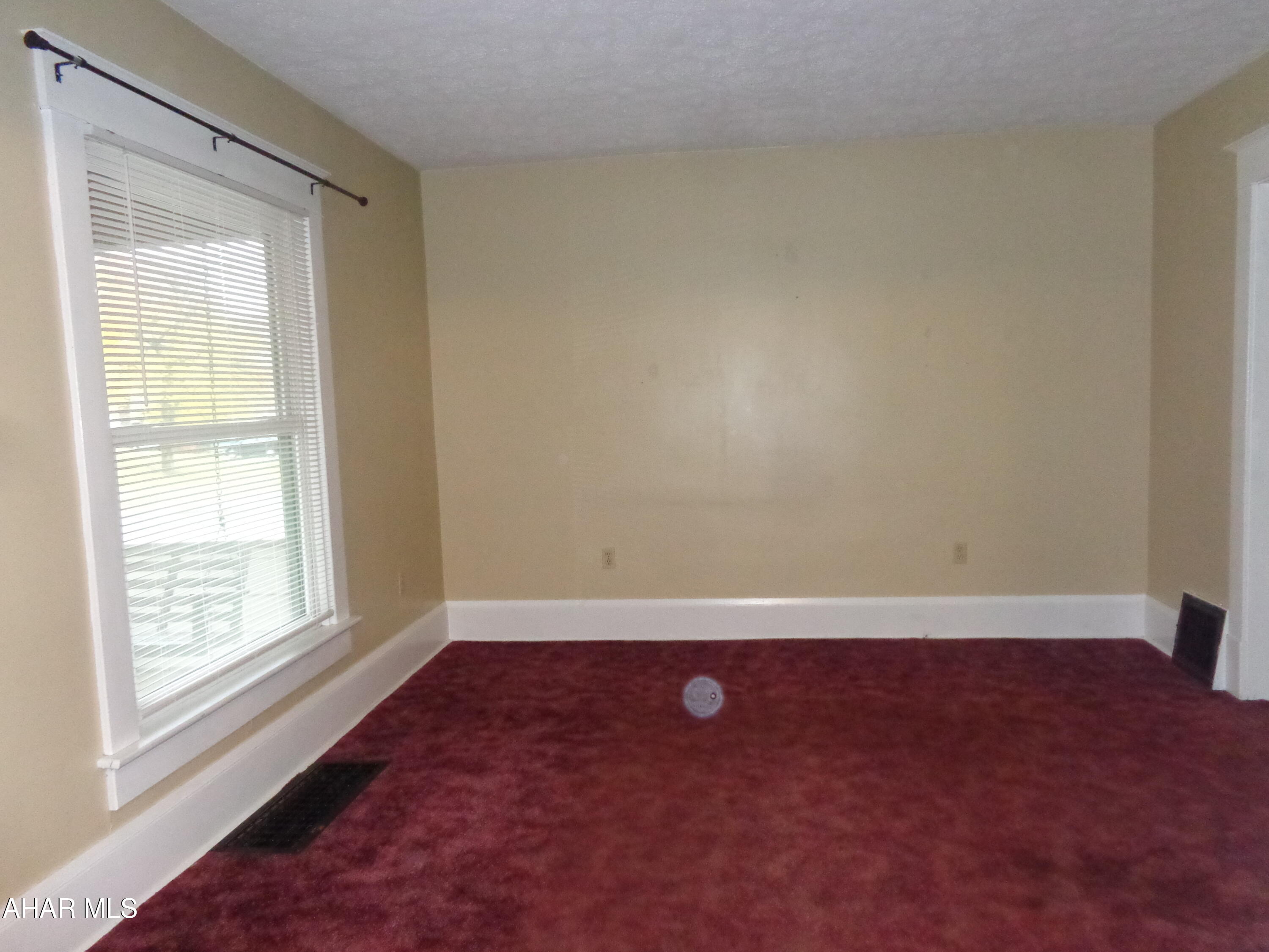 Juniata - Residential