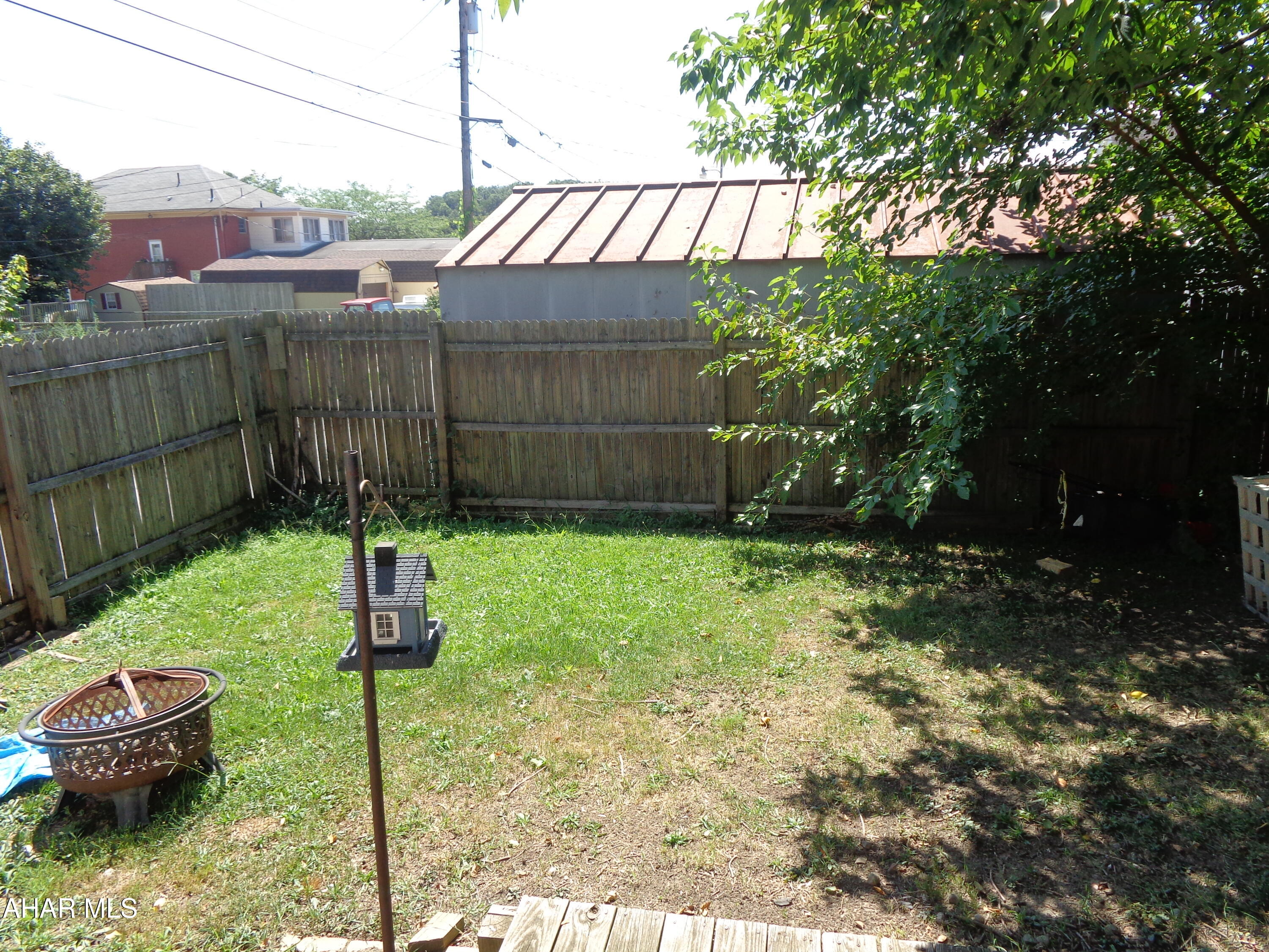 Juniata - Residential