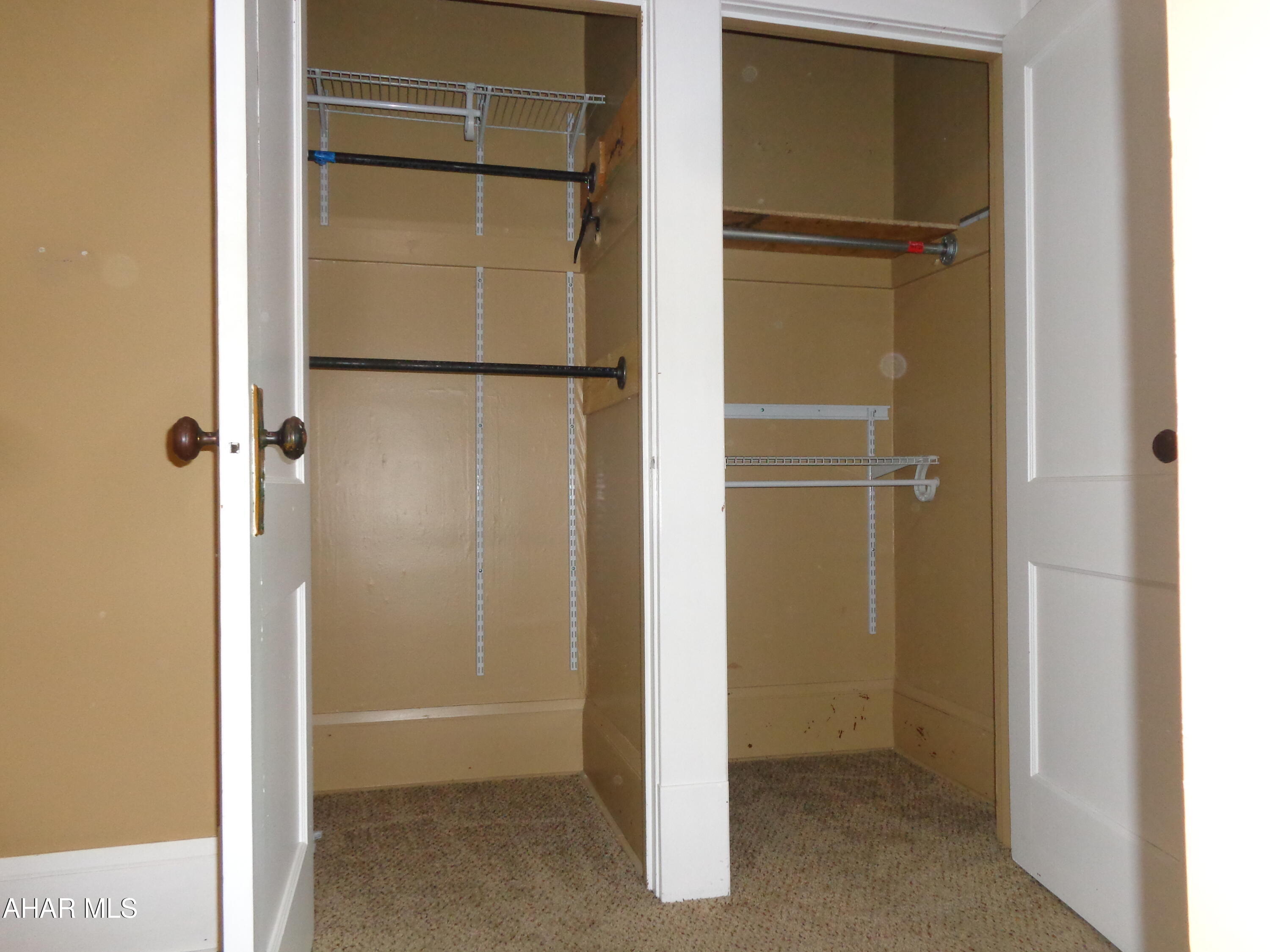 Juniata - Residential