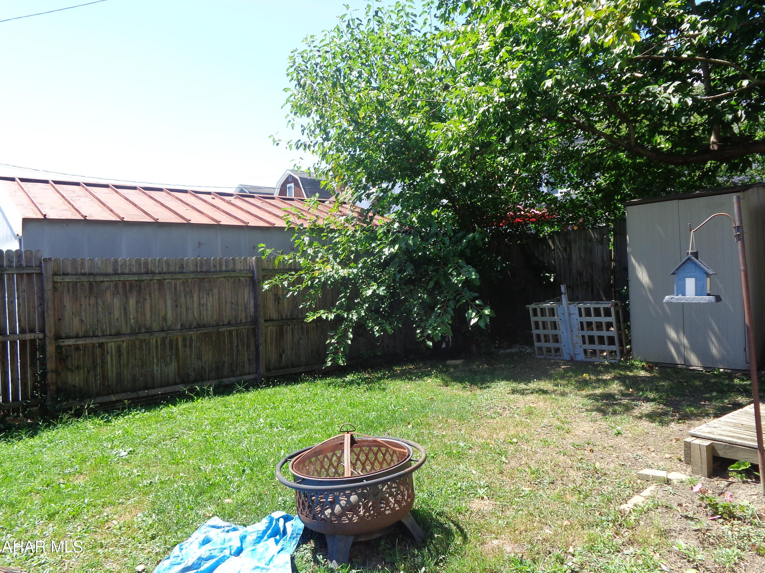 Juniata - Residential