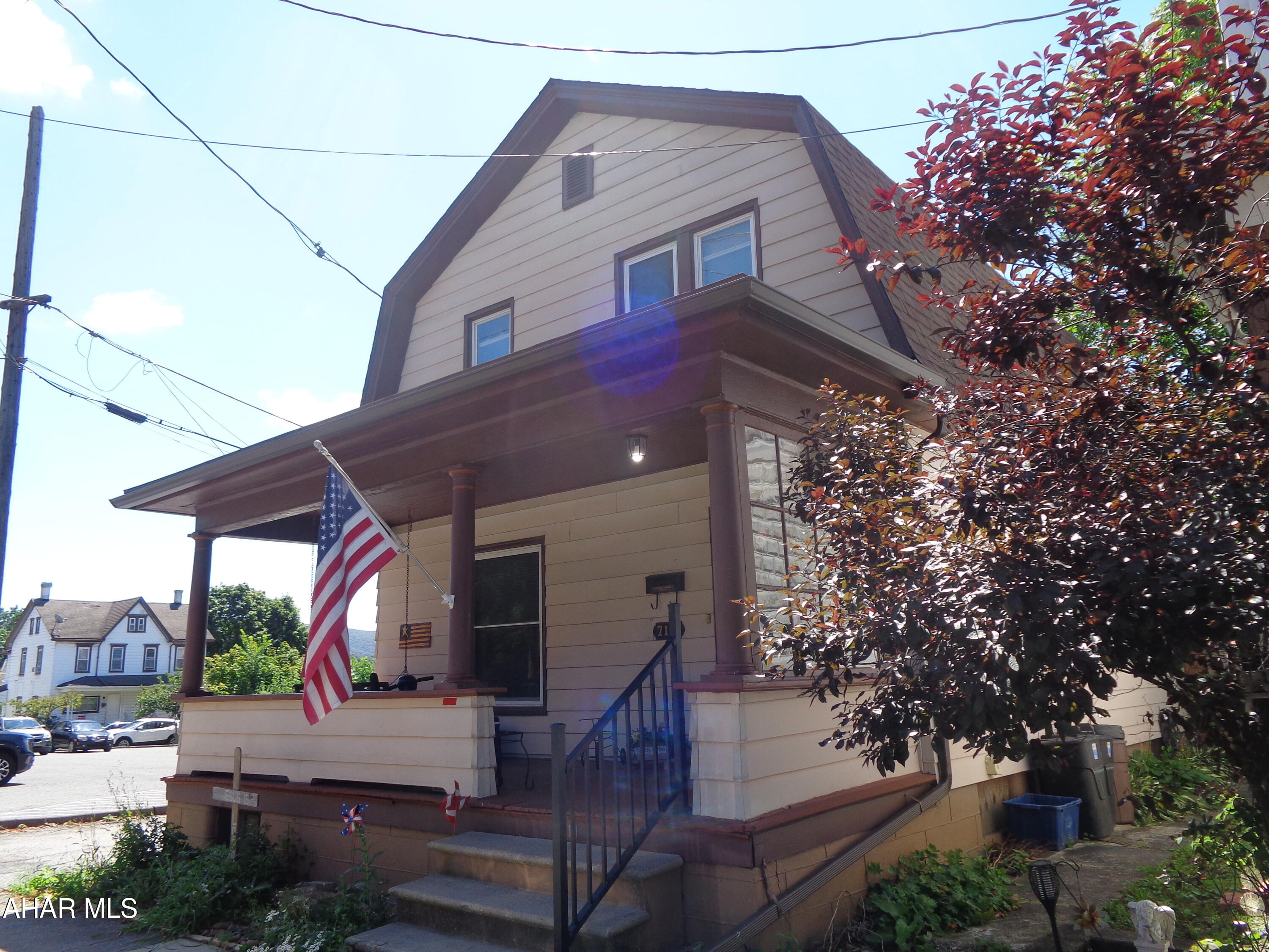 Juniata - Residential