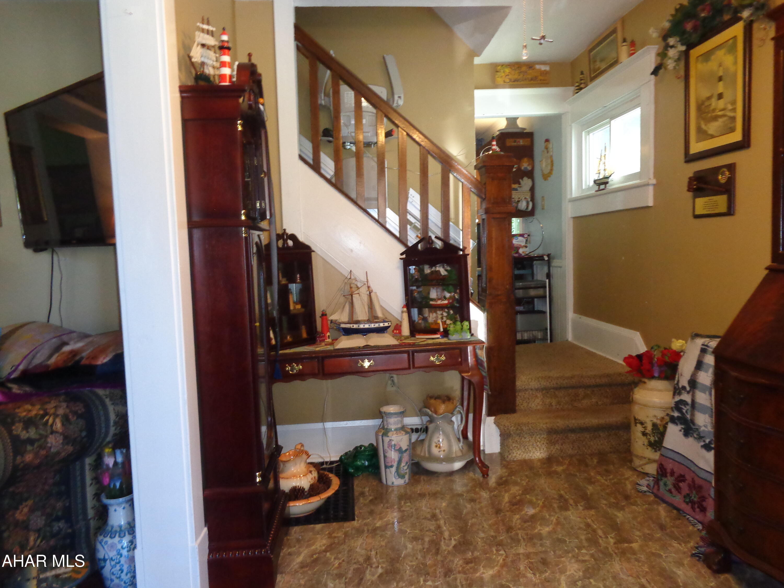 Juniata - Residential