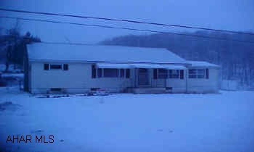 Spacious 1-Story home. Back Rd to Bellwood past Riggles Gap Past Craft Corner- Left onto Hollen Lane 7/10 mile on Right -2 car garage in need of repair #J-587 Spacious 1-Story home. Back Rd to Bellwood past Riggles Gap Past Craft Corner- Left onto Hollen Lane 7/10 mile on Right -2 car garage in need of repair #J-587