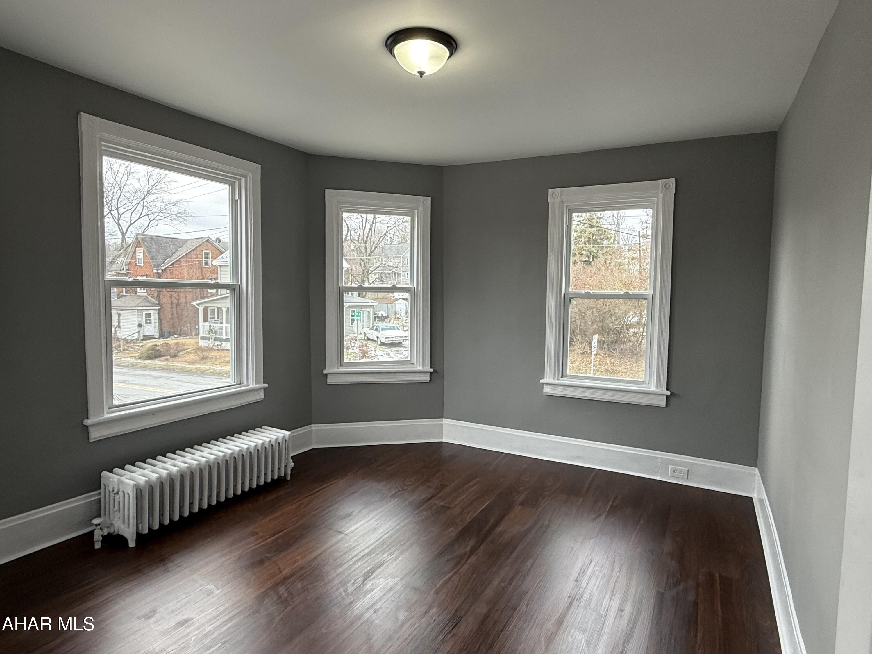 Juniata - Residential