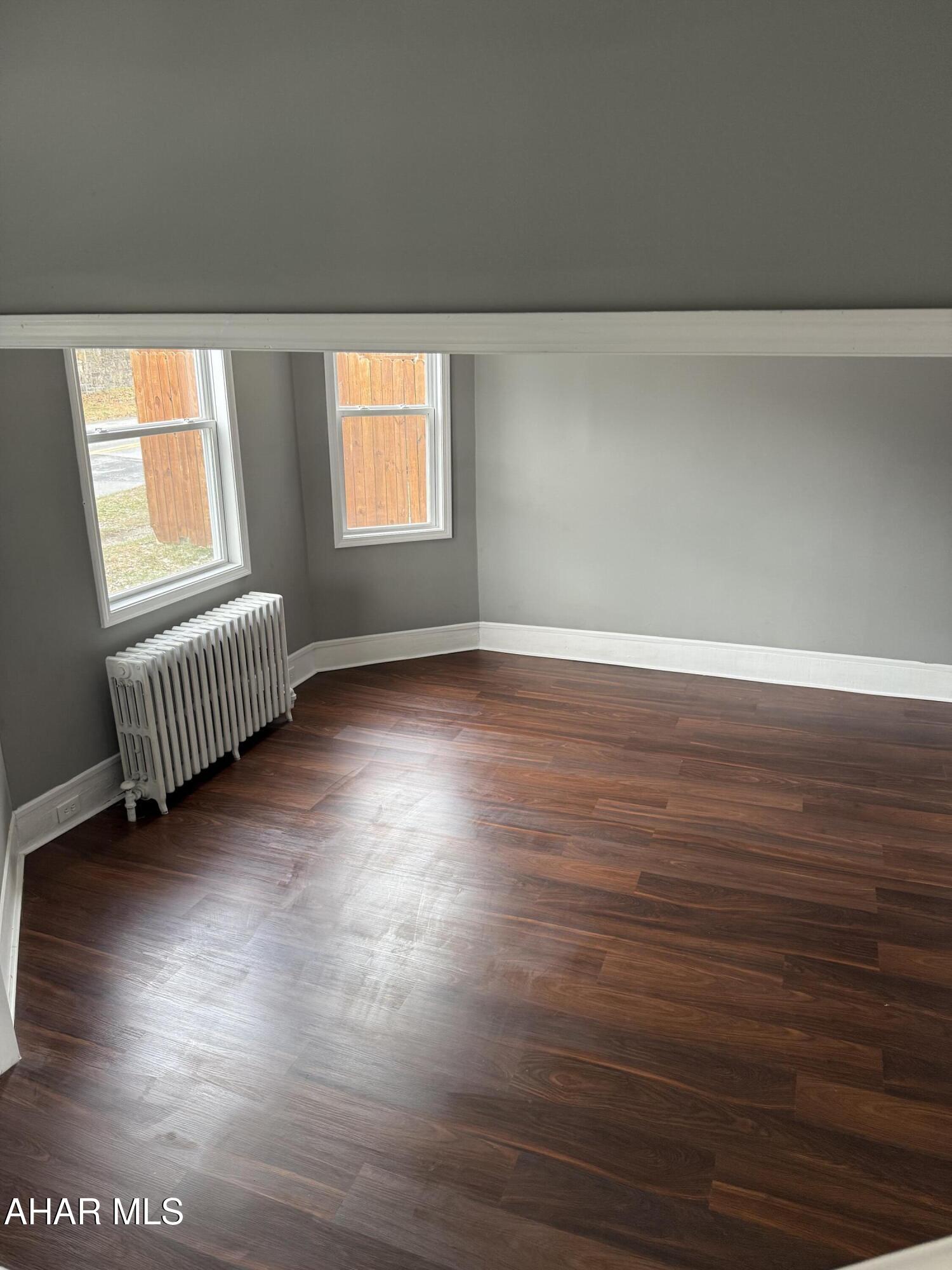 Juniata - Residential