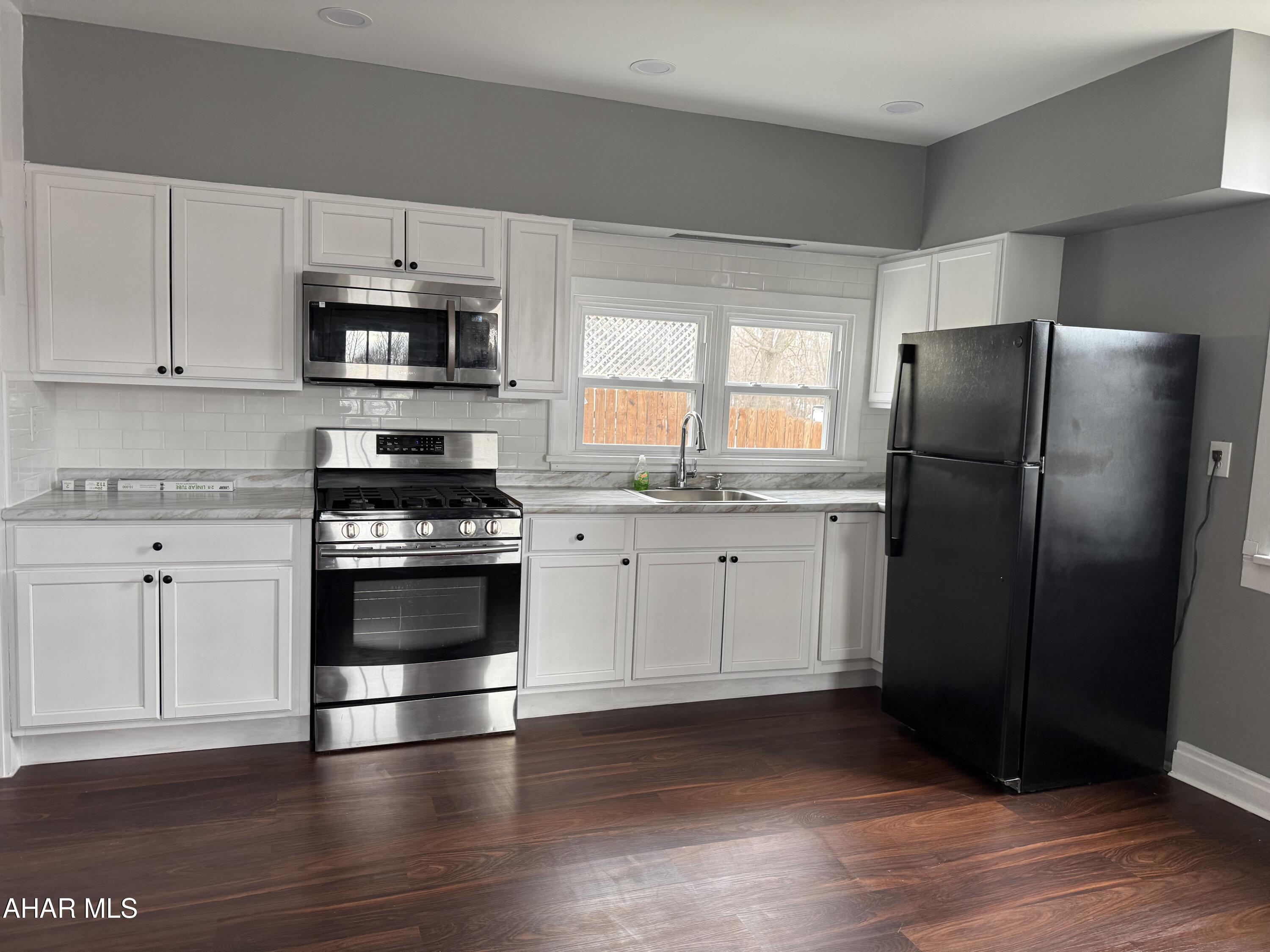 Juniata - Residential