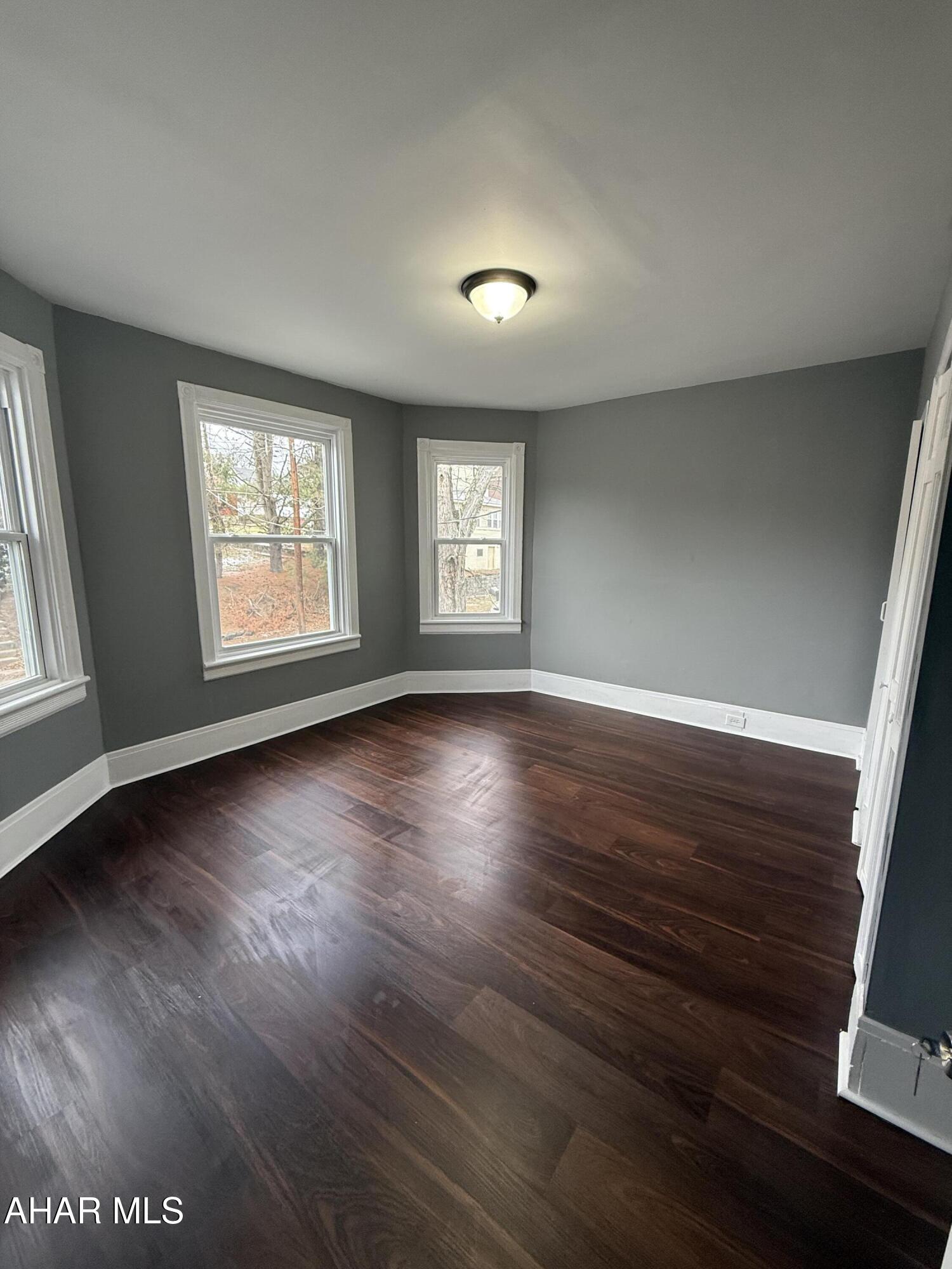 Juniata - Residential