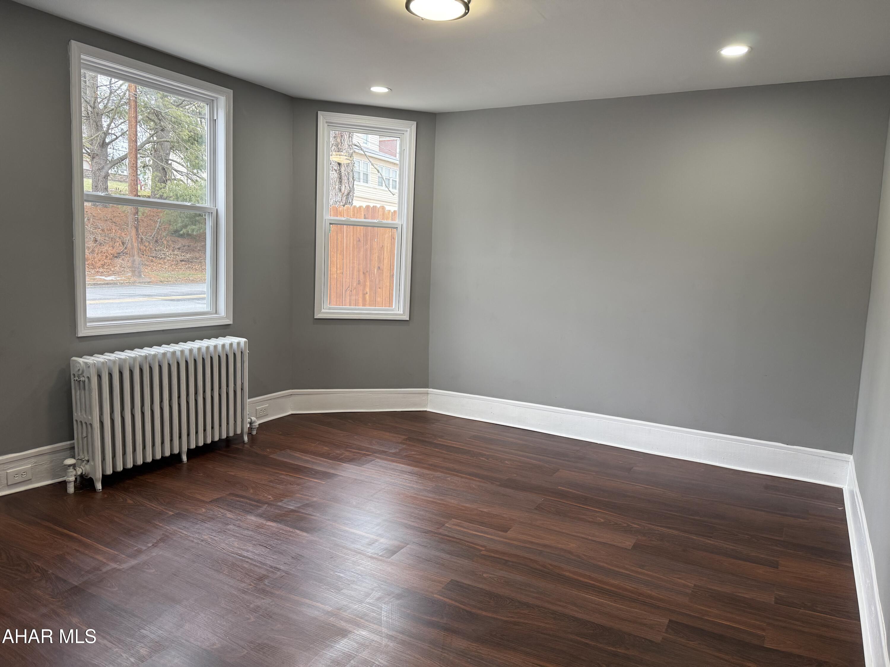 Juniata - Residential