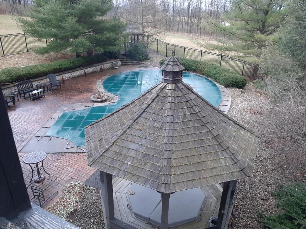 Sinking Valley - Residential