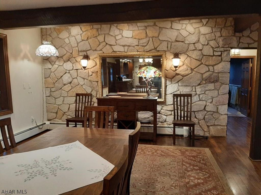 Sinking Valley - Residential