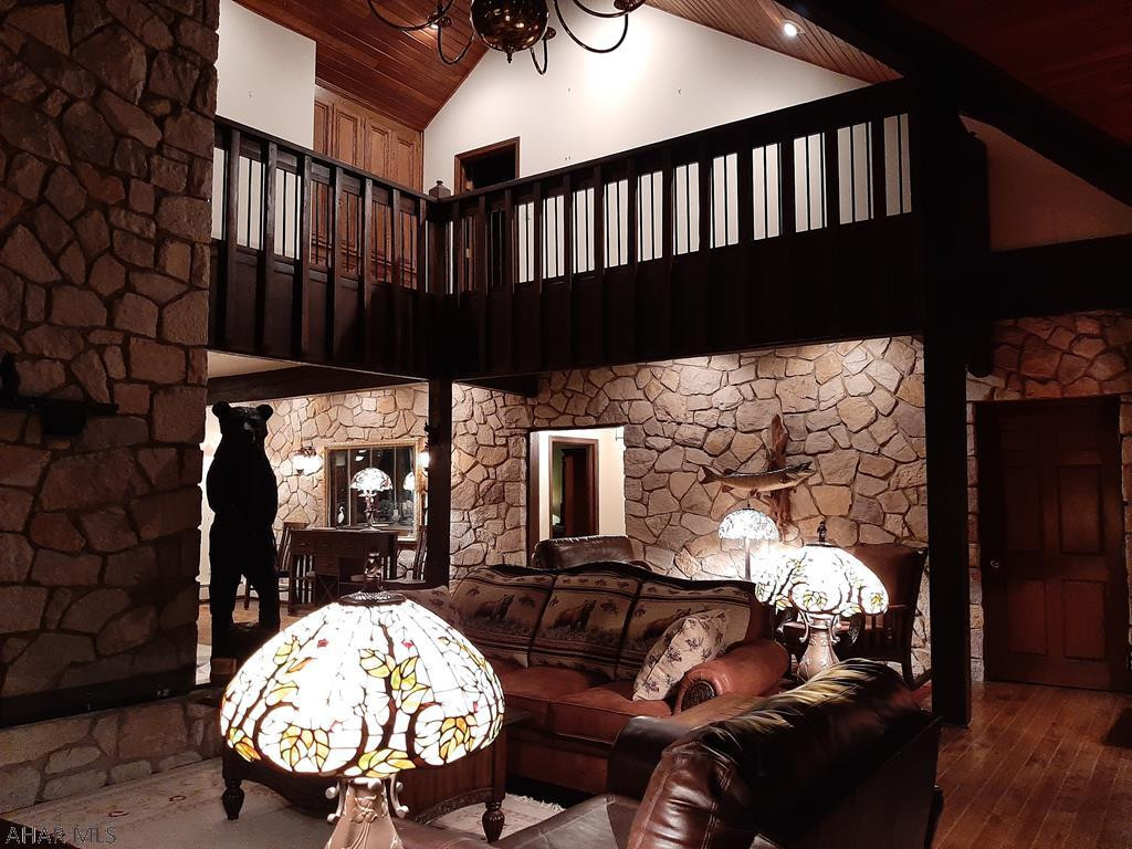 Sinking Valley - Residential