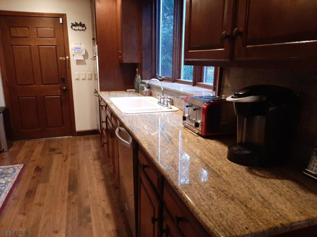 Sinking Valley - Residential