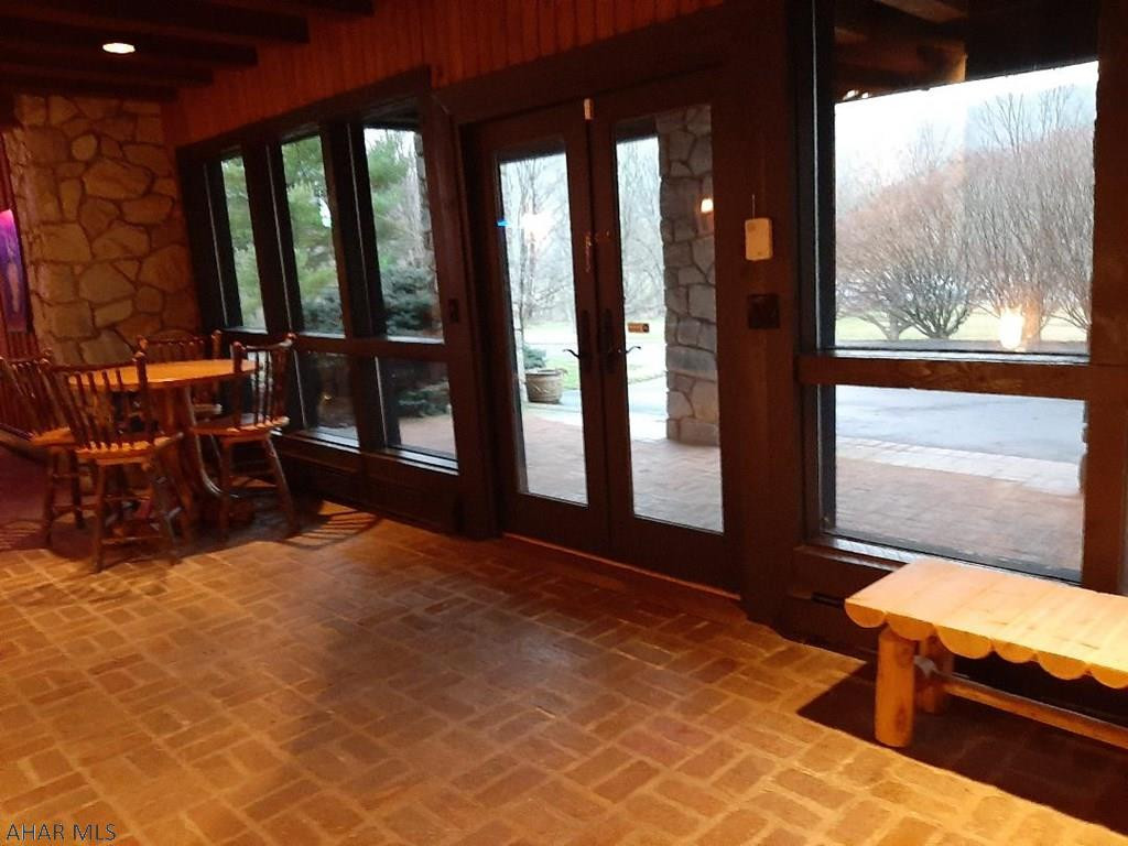 Sinking Valley - Residential