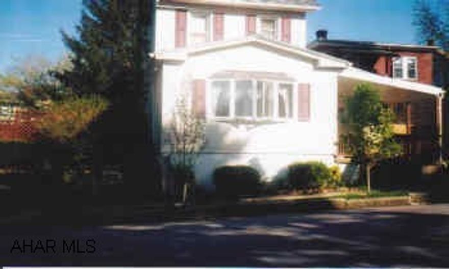 Immaculate 4BR, 1.5BA on large fenced in lot.  Family room, 24' above ground pool with deck.  New kitchen, new roof, siding.  Well insulated.  Won't last!  CAll Crystal for details.  Seller must find suitable houseing.